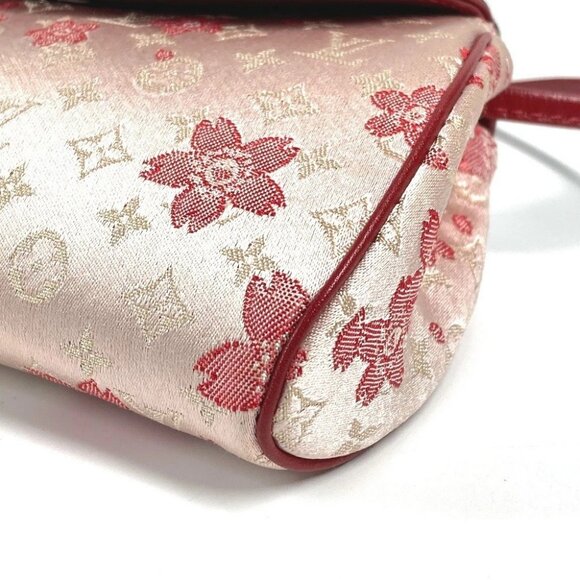 LOUIS VUITTON M92588 Monogram Satin Cherry Blossom Griotte Pochette Shoulder Bag - Picture 3 of 14